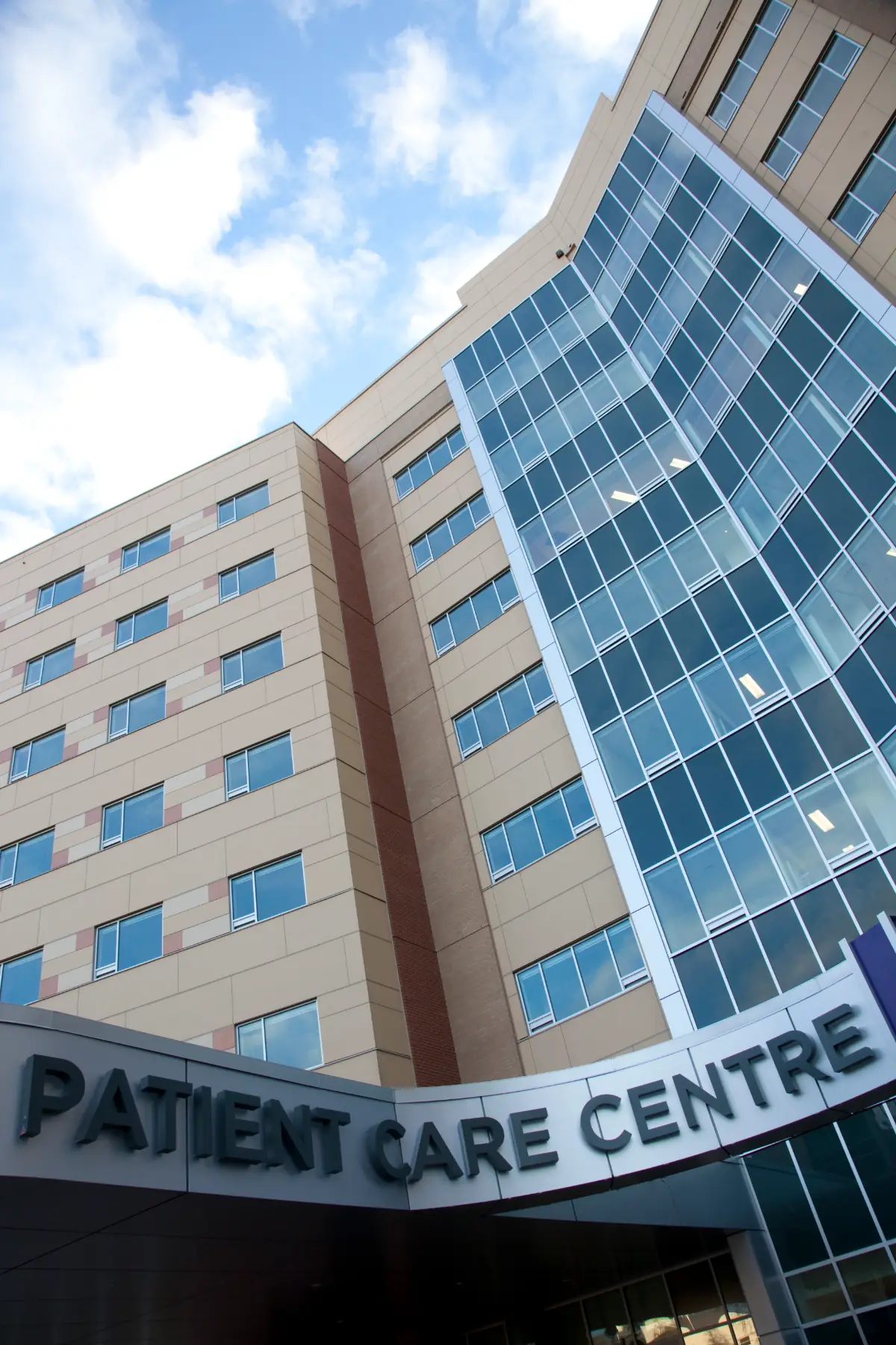Parker Johnston - Royal Jubilee Hospital - Wall Panels - ACM - Cementitious