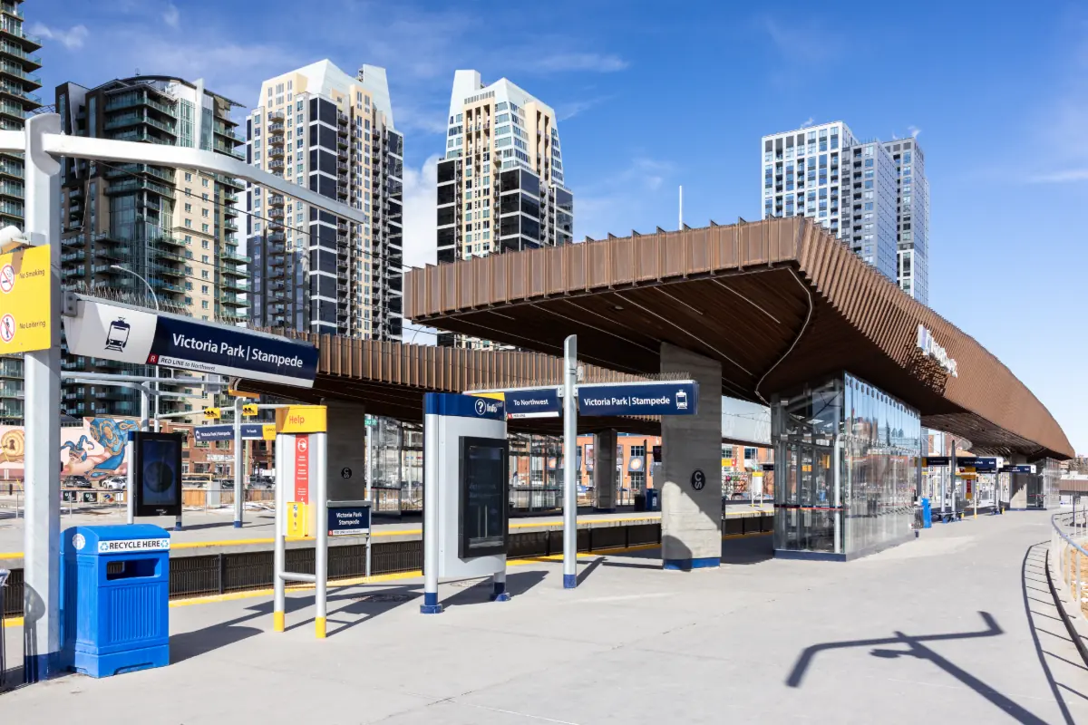 Parker Johnson Project - 17th Street Stampede Crossing - Station
